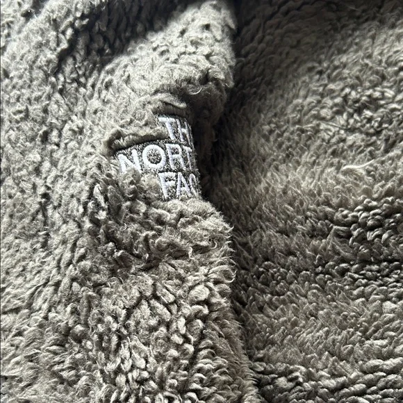 The North Face Women's Green Hooded Puffer Coat reversible size M - Picture 3 of 5